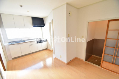 【居間・リビング】 | ダイワ高井田ビル