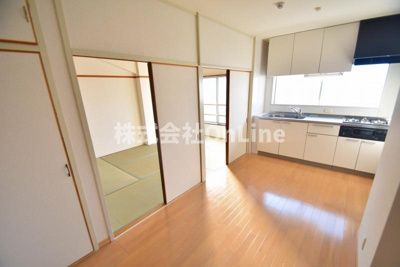 【居間・リビング】 | ダイワ高井田ビル