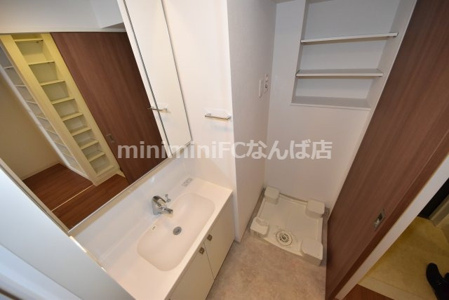 アーバネックス四ツ橋の洗面所|脱衣スペースもあります