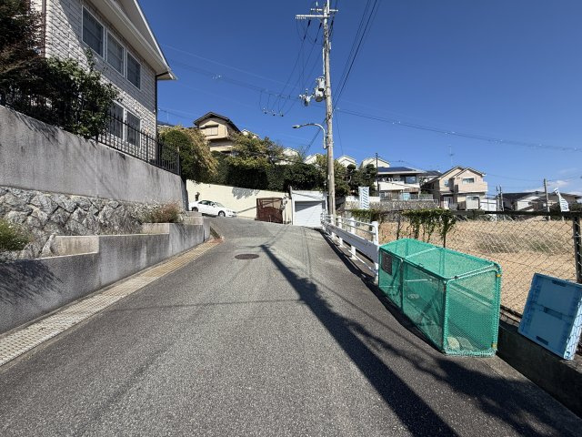 【ヴィレッタの杜】仁川町六丁目Ｂ　土地の前面道路含む現地写真|前面道路含む現地写真です（２号地）