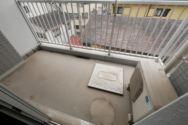 ディアグランデ難波東のバルコニー