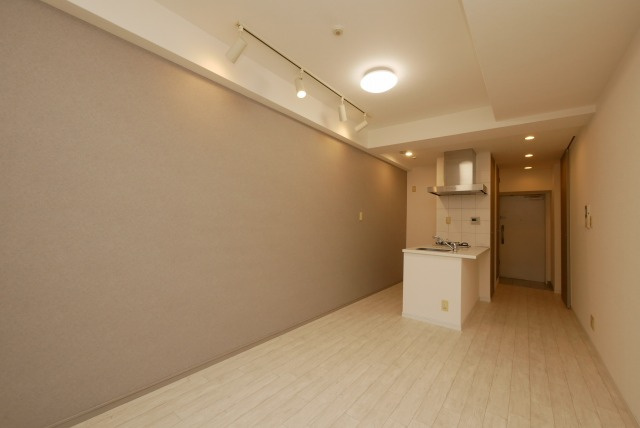 ディアグランデ難波東の洋室