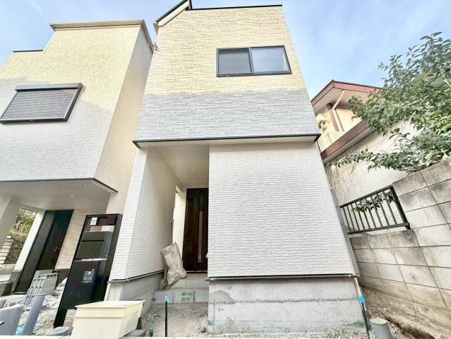 北区豊島3丁目　新築戸建　残1棟