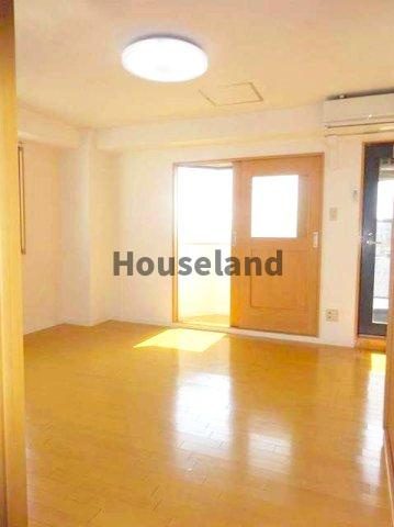 オリエンタルパレスの居間・リビング