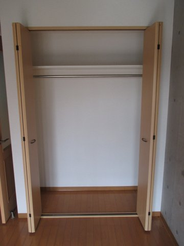 湘南テラスⅡの収納|横浜銀行鵠沼支店