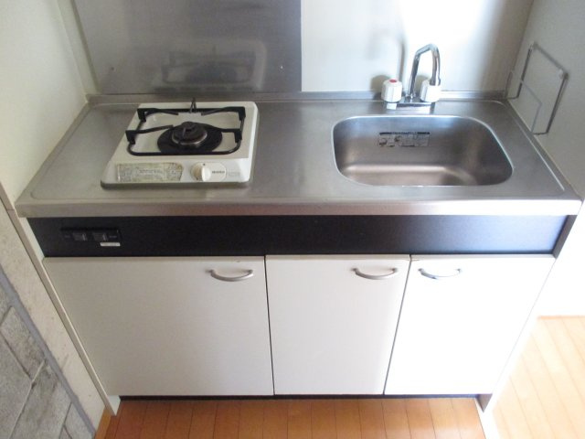 湘南テラスⅡのキッチン|セブンイレブン鵠沼海岸店