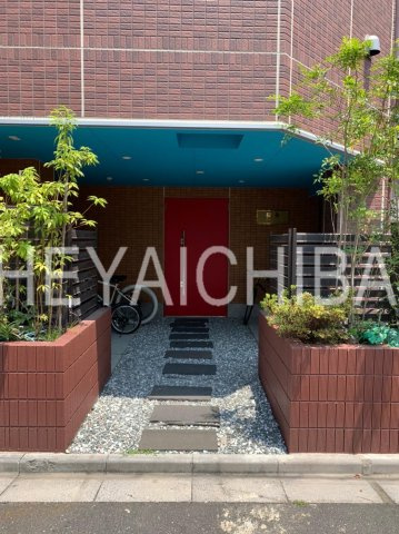 雅舟(ガシュウ)のエントランス