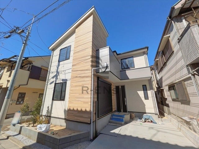 【外観】 | 練馬区大泉町１丁目　新築戸建て | 建築中