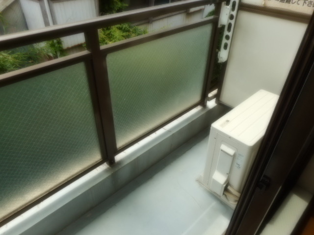 【バルコニー】