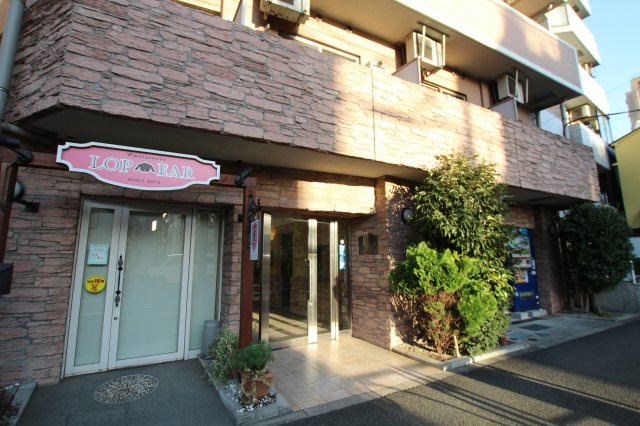 【エントランス】