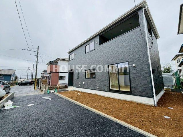 八街市富山第１　新築戸建ての前面道路含む現地写真