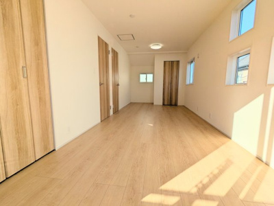 【寝室】 | 葛飾区西水元４丁目の新築戸建 | ～将来的に間仕切り可能な主寝室写真～