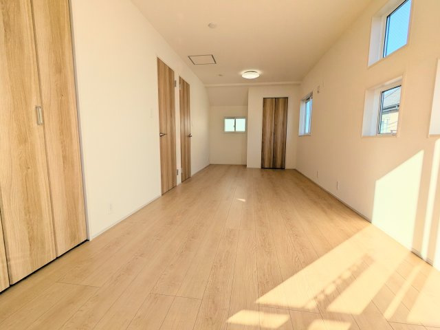 【寝室】 | 葛飾区西水元４丁目の新築戸建 | ～将来的に間仕切り可能な主寝室写真～