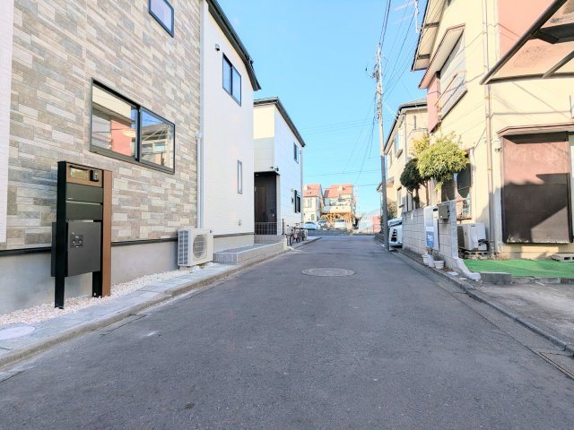 【前面道路含む現地写真】 | 葛飾区西水元４丁目の新築戸建 | ～前面道路含む現地写真～