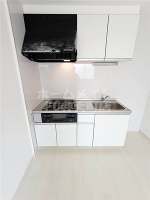 【キッチン】 | 松栄市岡ハイツ | コンパクトなキッチンで掃除もラクラク