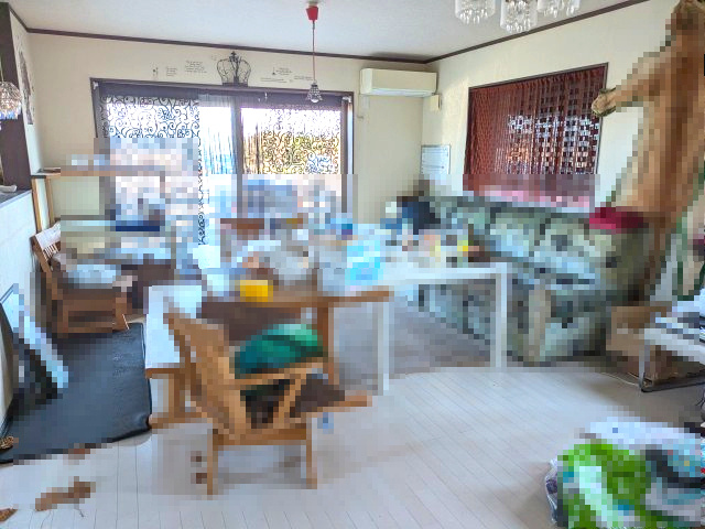 【居間・リビング】 | 東金市田間　中古戸建