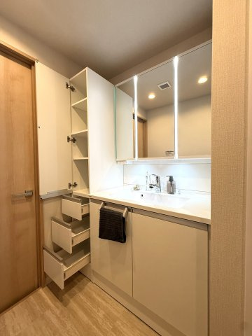 アプロード宮丘公園の独立洗面台