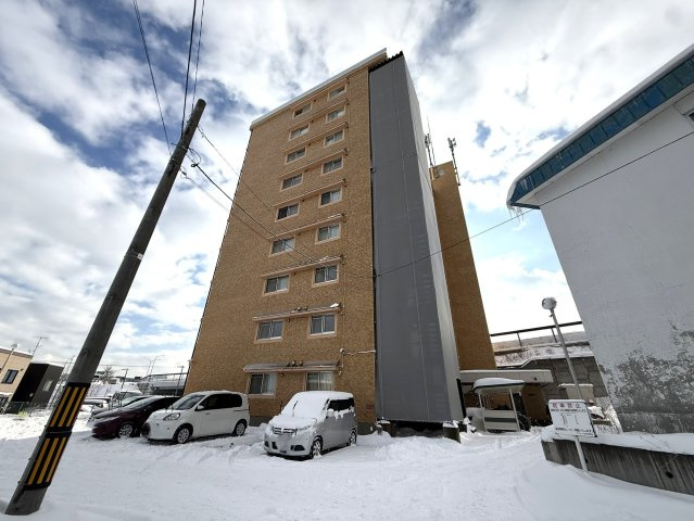 アプロード宮丘公園の外観