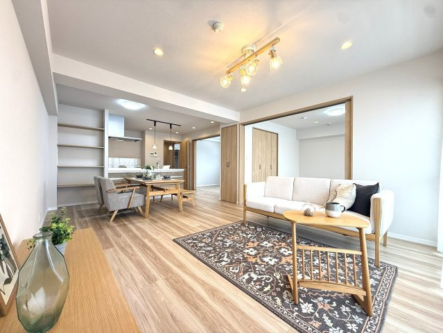 アプロード宮丘公園の居間・リビング