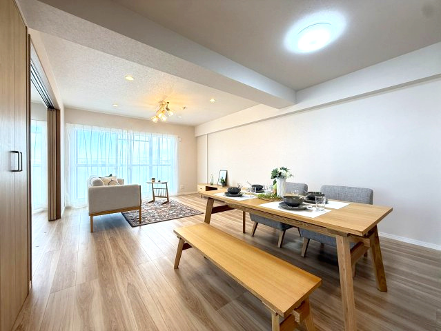 アプロード宮丘公園の居間・リビング