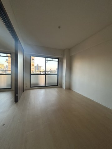 大阪市西淀川区姫里２丁目の賃貸マンションの洋室