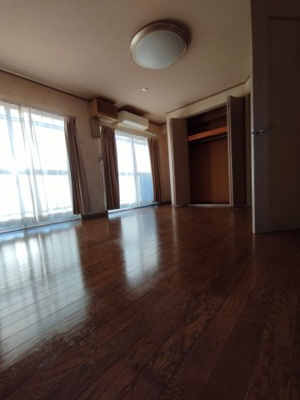 【居間・リビング】 | みどりマンション前久保ビル