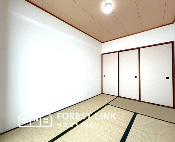 ユニハイム平野北の和室|風通し・日当たりよく、くつろぎの空間としてご利用いただけます。