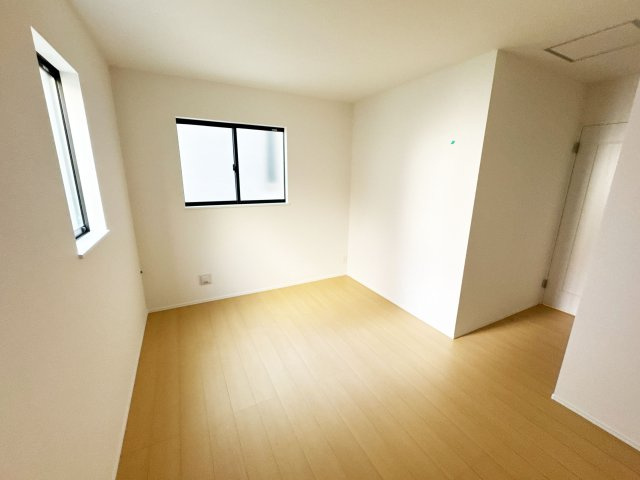 【洋室】 | 富士見市関沢2丁目　新築一戸建住宅　全2棟　(ふじみ野店) | 柔らかな日差しが差し込むお部屋。