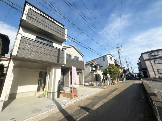 【前面道路含む現地写真】 | 富士見市関沢2丁目　新築一戸建住宅　全2棟　(ふじみ野店) | 新築分譲住宅全2棟です