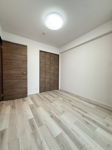 ダイアパレス北二条の洋室