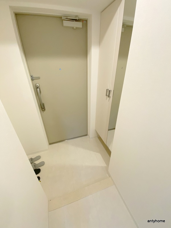 ボーベル玉造　仲介手数料無料の玄関