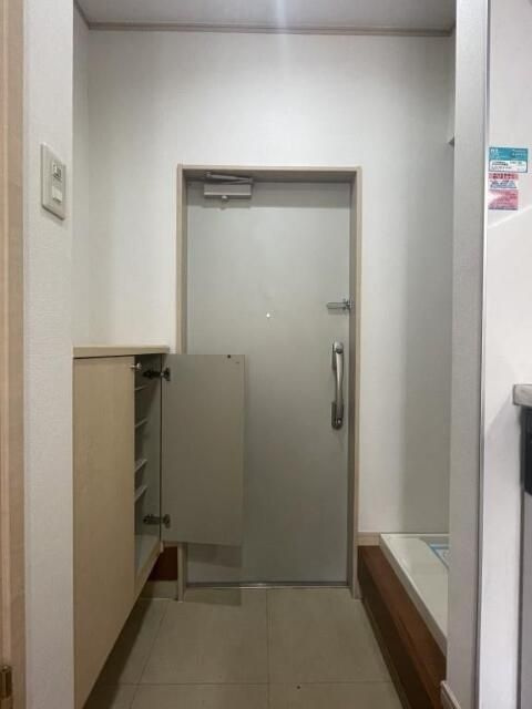 ヴィラージュ志伊Ⅱの玄関