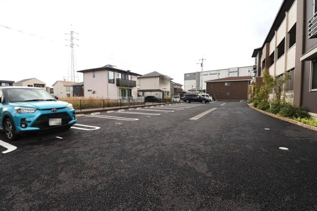 メテオール・スクエアの駐車場|駐輪場