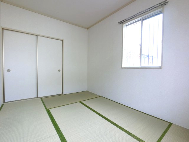 【寝室】