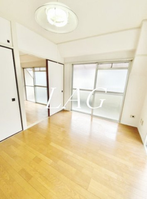 【居間・リビング】 | メゾン望月 | 洋室のお部屋です。