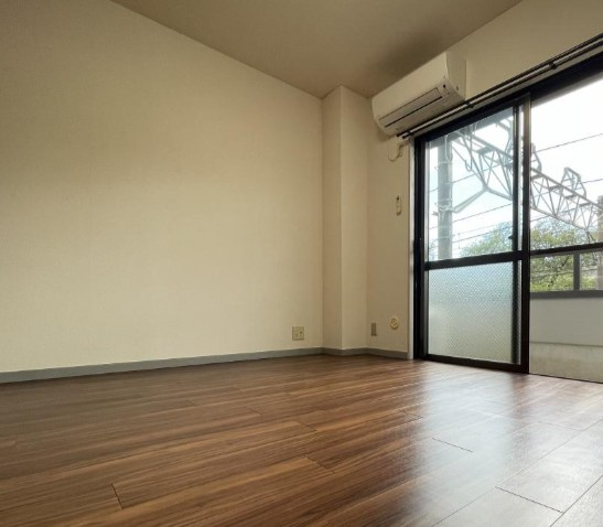 ファミール若月の居間・リビング|リビングです