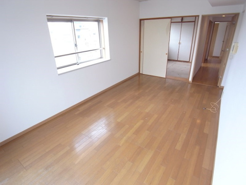 芦屋東パークハイツの居間・リビング