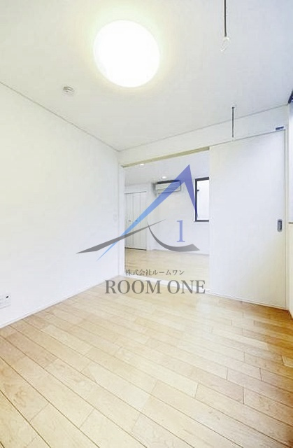 グランエッグス自由が丘W