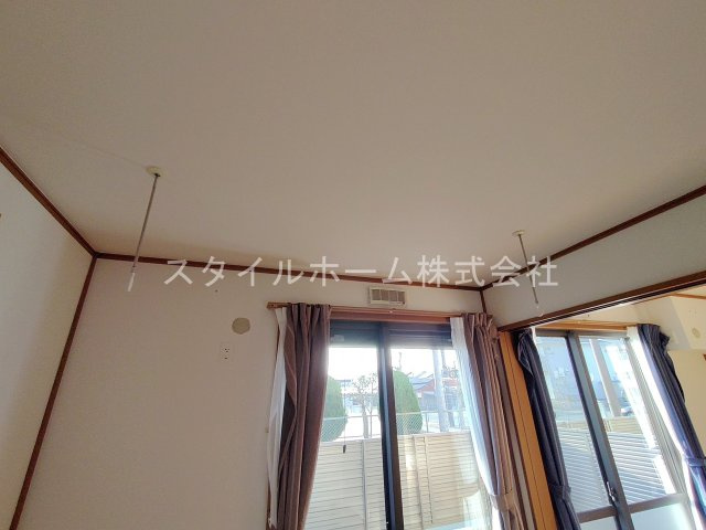 パーチェ Aの内装|同建物内別部屋の写真です。