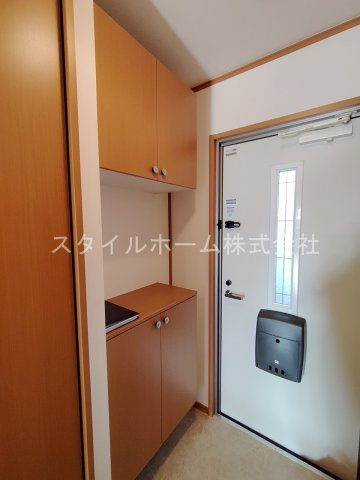 パーチェ Aの内装|同建物内別部屋の写真です。
