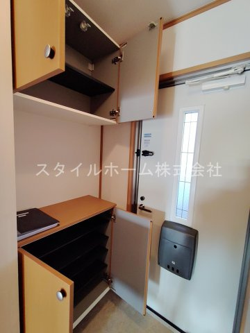 パーチェ Aの内装|同建物内別部屋の写真です。