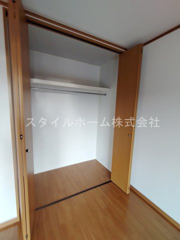 パーチェ Aの収納|同建物内別部屋の写真です。