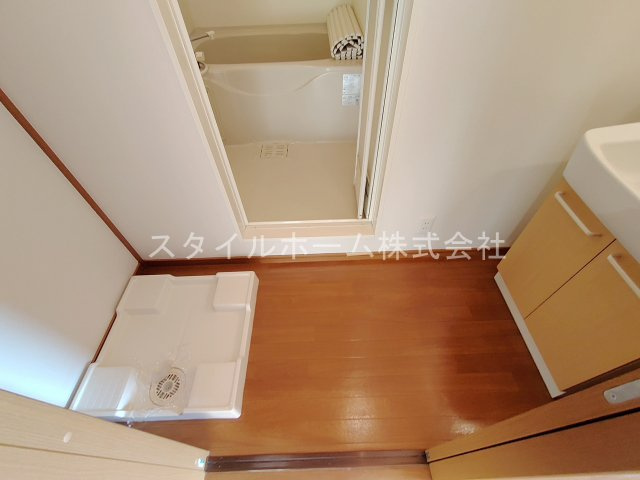 パーチェ Aの玄関|同建物内別部屋の写真です。