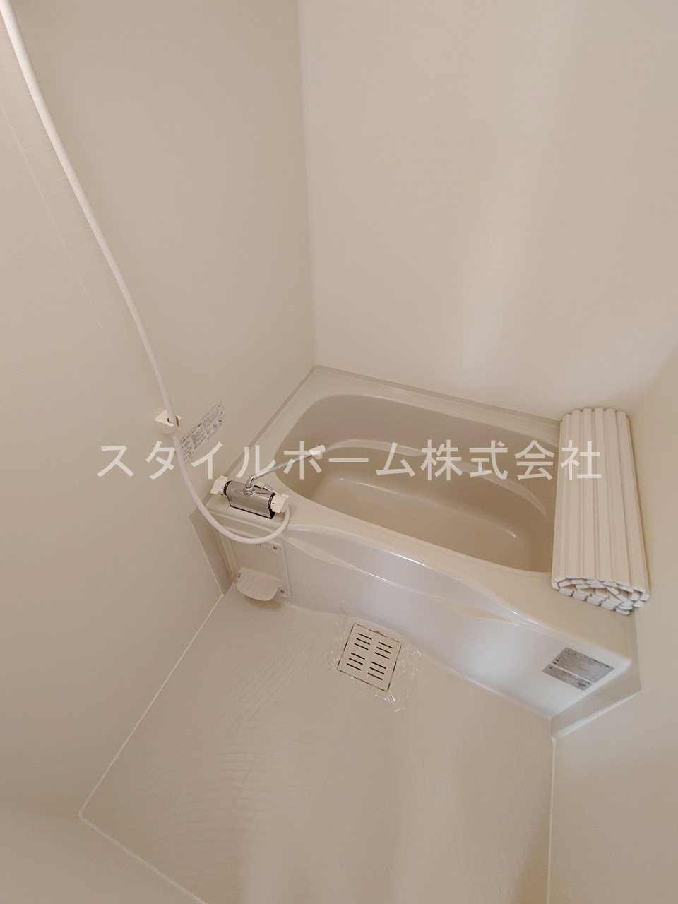 パーチェ Aの浴室|同建物内別部屋の写真です。