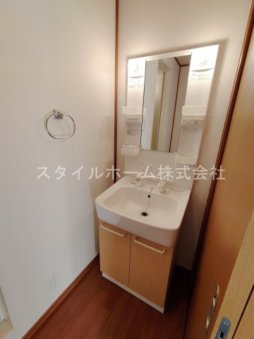 パーチェ Aの洗面所|同建物内別部屋の写真です。
