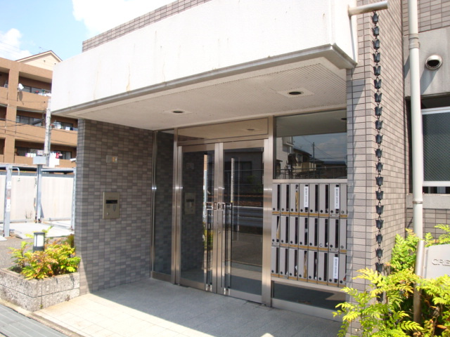 【エントランス】 | クレセントヒル | ゆとりのあるエントランスです