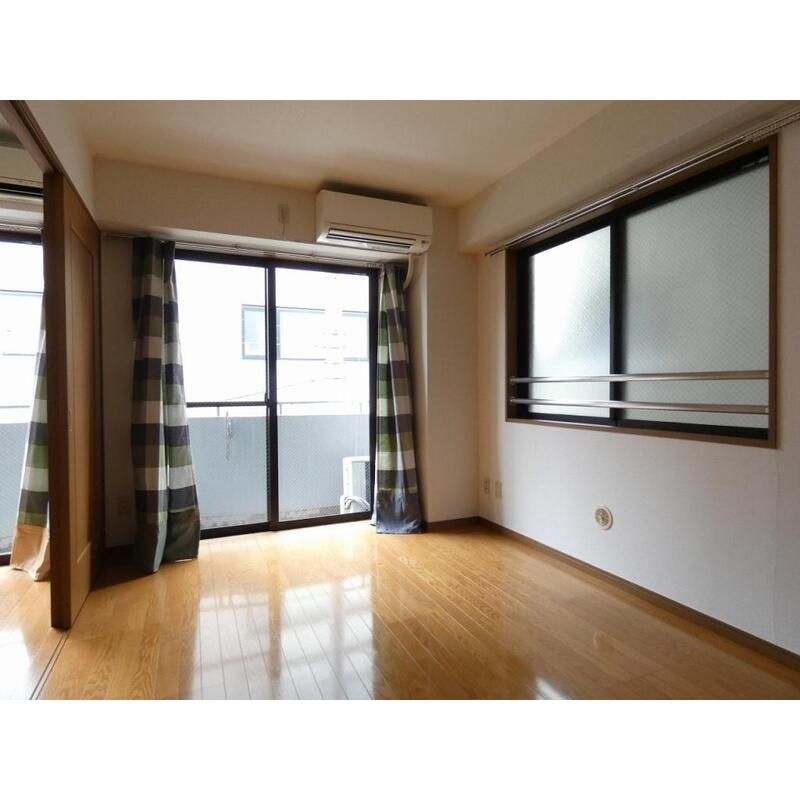 コルトンハイツの洋室