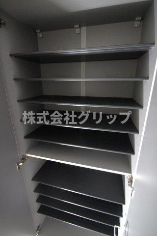 プレール・ドゥーク川崎Ⅴの収納