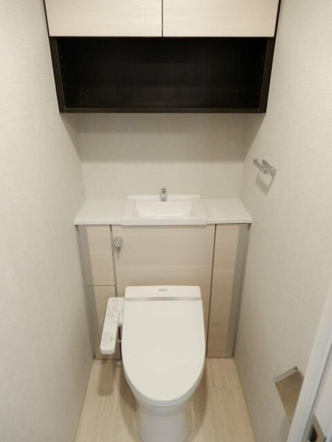 イニシア西日暮里のトイレ