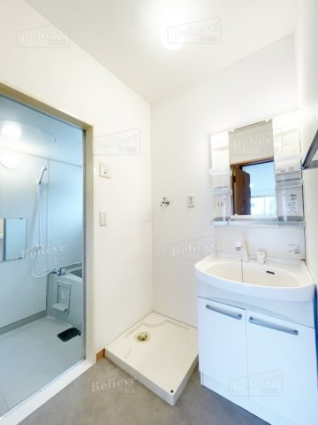 カトレアコートの洗面所|広い洗面スペースです★